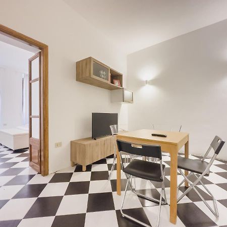 Domus Sant'Elena 2 Apartment Rome Luaran gambar